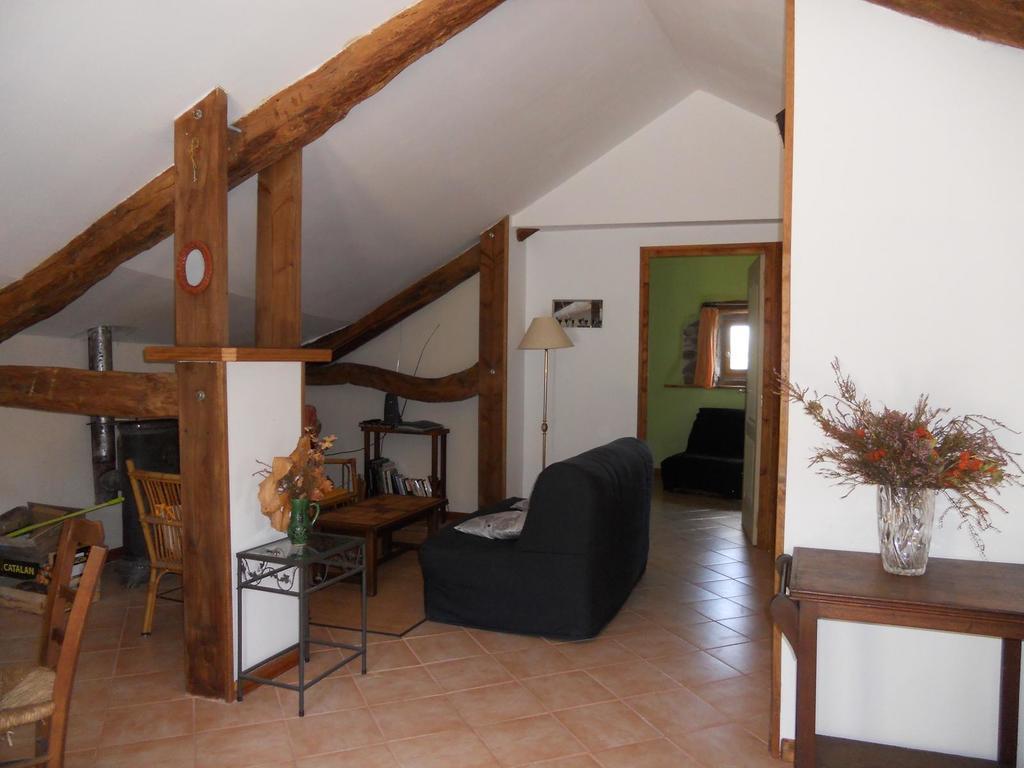 Gite Des Monts Saint-Izaire Quarto foto